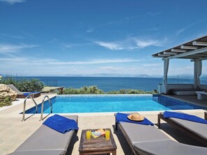 Pool - Modern Seafront Villa, A/C, Private Pool, Amazing Sea Views & Beautiful Sunrises - 60m from the Sea! (Boukari)