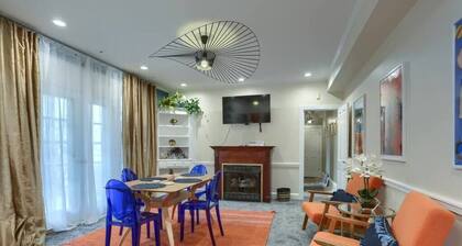 Charming Downtown Retreat Steps from Capitol Bldg