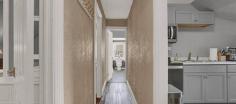 Suites on Seneca - Gorgeous One Bedroom Apartment