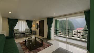 Signature Room | 1 bedroom, individually furnished, free WiFi, bed sheets