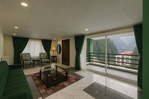 1 bedroom, individually furnished, free WiFi, bed sheets