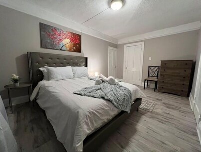 2 br/3 beds with free wifi, parking and much more