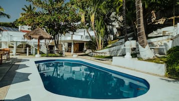 Outdoor pool, pool umbrellas