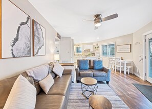 TV connectée, cheminée, jeux vidéo, baby-foot