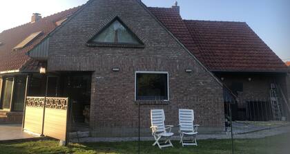 Un duplex haut de gamme  vue sur la campagne dans un village extrĂȘmement calme