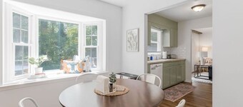 Stylish Elon Retreat: Walk to Campus & Patio Relaxation