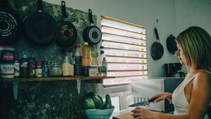 Full-size fridge, microwave, oven, rice cooker - Hostal La Casa del Keej (Mérida)