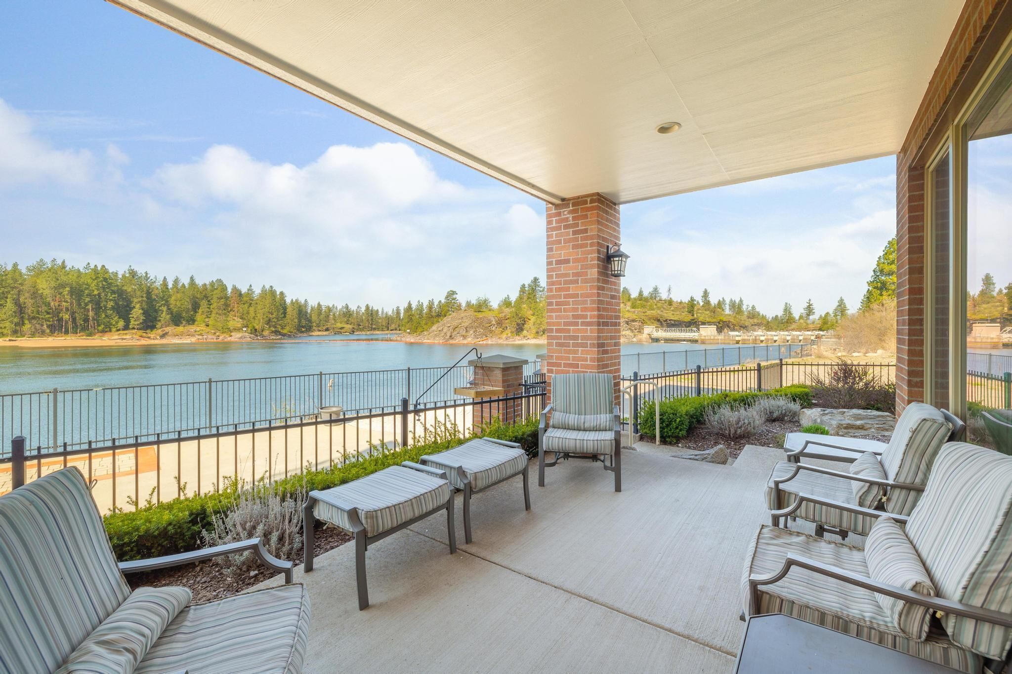 Post Falls Waterfront Condo<br>