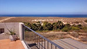 Property grounds - Beautiful Apartment, besides the Ocean, with Unobstructed Ocean Views (Todos Santos)