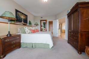 3 Schlafzimmer, Bügeleisen/Bügelbrett, WLAN, Bettwäsche