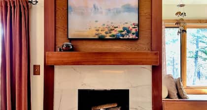 Jackson Hole condo in the Aspens. A retreat close to Nat. Parks & JHMR, King Bed