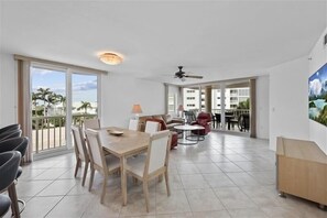 Imagen sin descripción, 4 de 28, botón