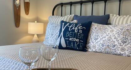 Come Relax at THE CROW'S NEST , Patriot Pointe at Lake Eufaula.