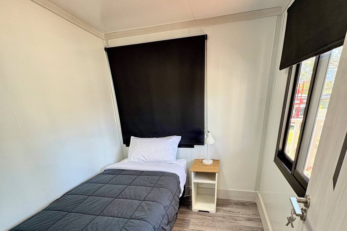 Superior Cabin | 1 bedroom, bed sheets