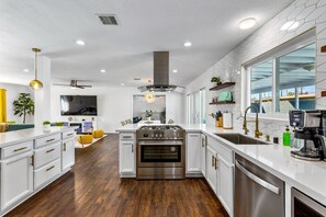 House | Private kitchen