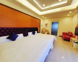 Individually decorated, free WiFi, bed sheets