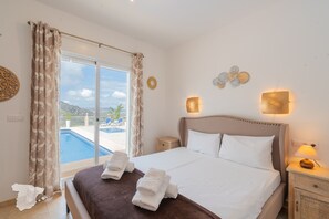 5 bedrooms, iron/ironing board, free WiFi, bed sheets - CostaBlancaDreams - Villa Marie Blanca in Calpe (Calpe)