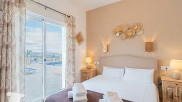 5 slaapkamers, een strijkplank/strijkijzer, gratis wifi, beddengoed