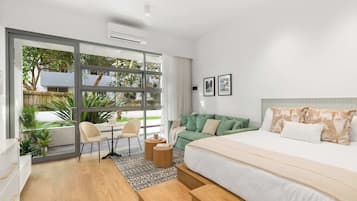 Iron/ironing board, travel cot, WiFi, bed sheets
