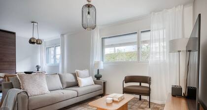 Trendy Wiedikon 1BR w/ Storage Room & W/D, nr Market, by Blueground