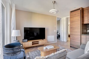 电视、立体声音响