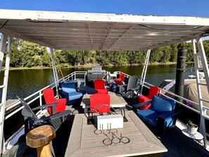 Outdoor dining - b3 Couples Therapy Yacht (La Crosse)