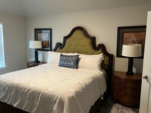 4 bedrooms, iron/ironing board, free WiFi, bed sheets