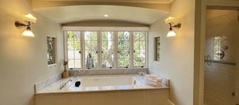 Timeless Tudor With Game Rooms & Hot Tub!