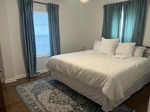 2 chambres, lit parapluie, Wi-Fi, draps fournis