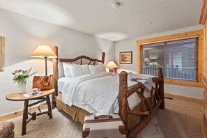 2 bedrooms, iron/ironing board, WiFi, bed sheets - Abode at Black Bear #205, private hot tub, pool & gym, Deer Valley (Park City)