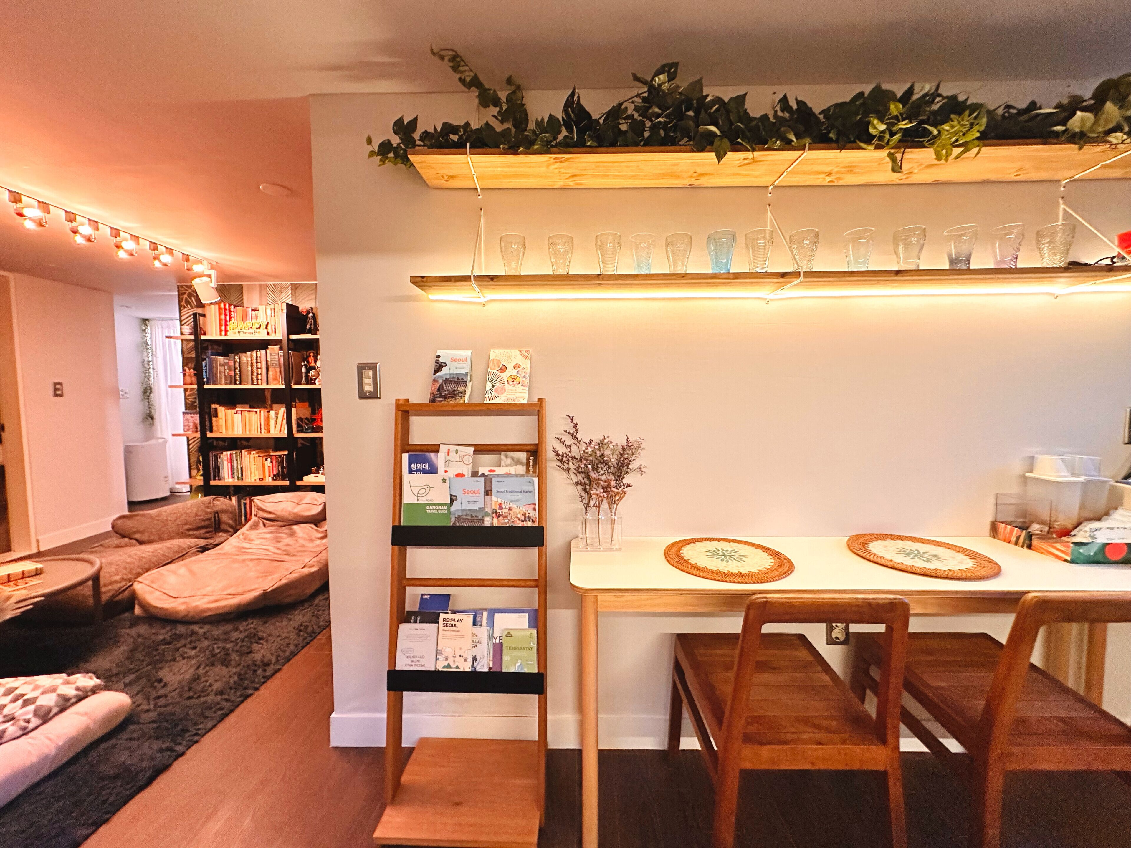 冰箱、微波炉、炉灶、电热水壶