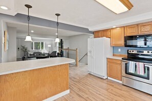 Interior - Hot Tub + Movie Nights | Ultimate Chill House (Spokane)