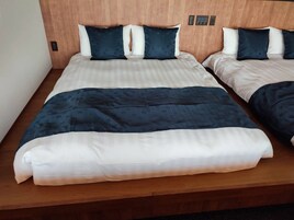 1 多间卧室、免费迷你吧物品、客房内保险箱、遮光窗帘