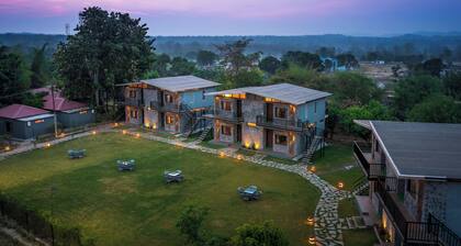 Corbett Machaan Resort