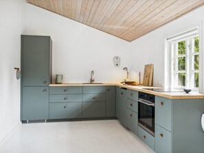 Fridge, oven, dishwasher, highchair