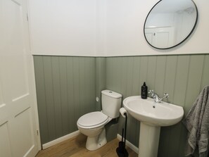 Shower - Bluebell's Cottage (Shrewsbury)