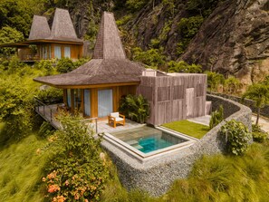 Chambre Supérieure, 1 très grand lit, piscine privée, vue océan (Superior King Mountain Suite Pool)