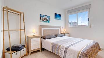 2 Schlafzimmer, Bügeleisen/Bügelbrett, kostenloses WLAN, Bettwäsche