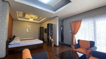 Superior Double or Twin Room, Beach View | In-room safe, individually decorated, individually furnished
