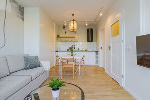 舒適公寓 | 私人廚房 | 小冰箱、爐台、洗碗機、烤麵包機