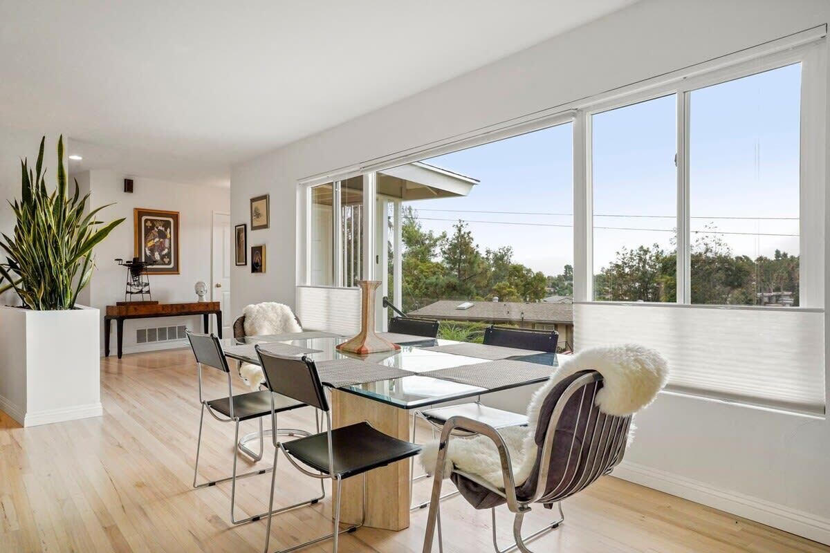 Light-filled, artsy 3BR La Mesa Home!