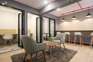 Interior - w* | Modern 2BR in the Heart of Miraflores (Miraflores)