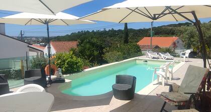 "Festina Lente" means: hurry slowly
Nature, sun, tranquility! De stress & relax.