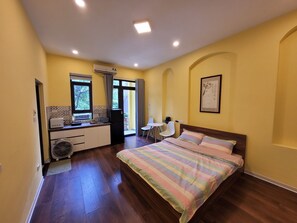 1 bedroom, WiFi, bed sheets