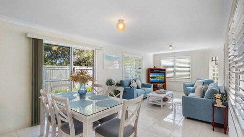 Sunset at Gibbon - Downtown Lennox Townhouse