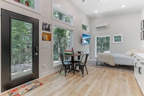 4 Schlafzimmer, kostenloses WLAN, Bettwäsche