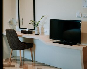 Standard Studio | Living area