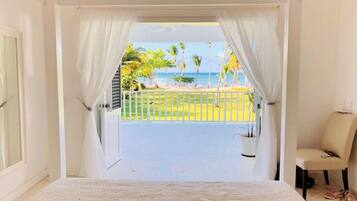 6 bedrooms, in-room safe, desk, WiFi (free)