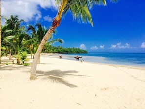 Sun-loungers, beach towels