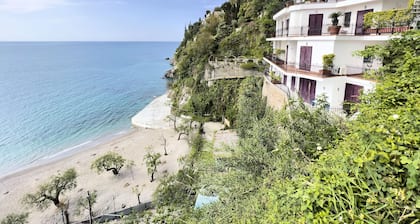 Due Relais - Panoramic Sea View Suites